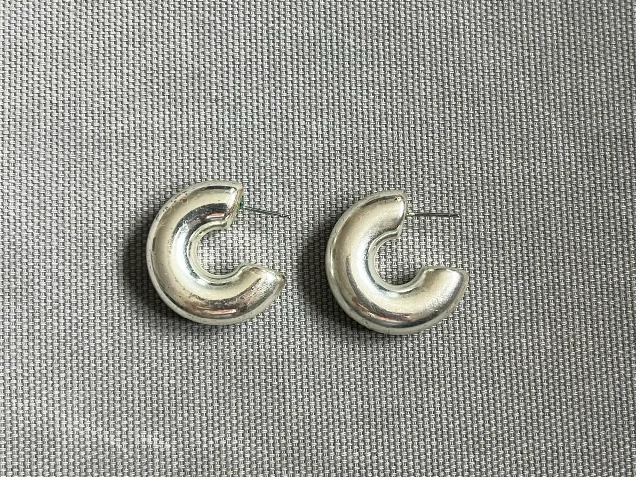 Billede 1 - Chunky hoops øreringe 