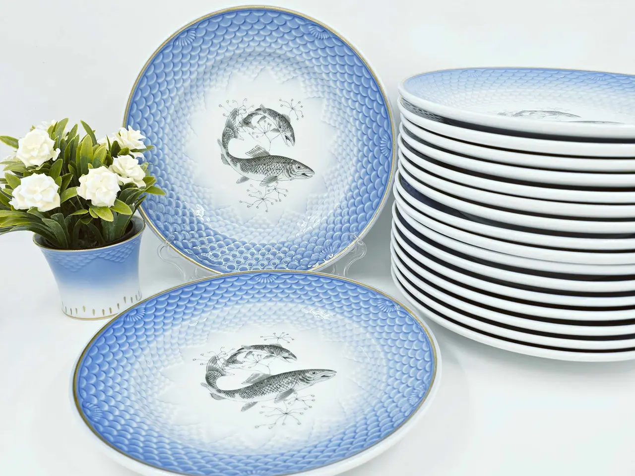 Billede 1 - Blå Tone Hotelporcelæn Fisketallerken Porcelæn
