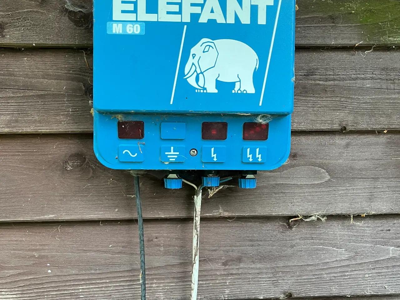 Billede 2 - Elefant strømboks M60