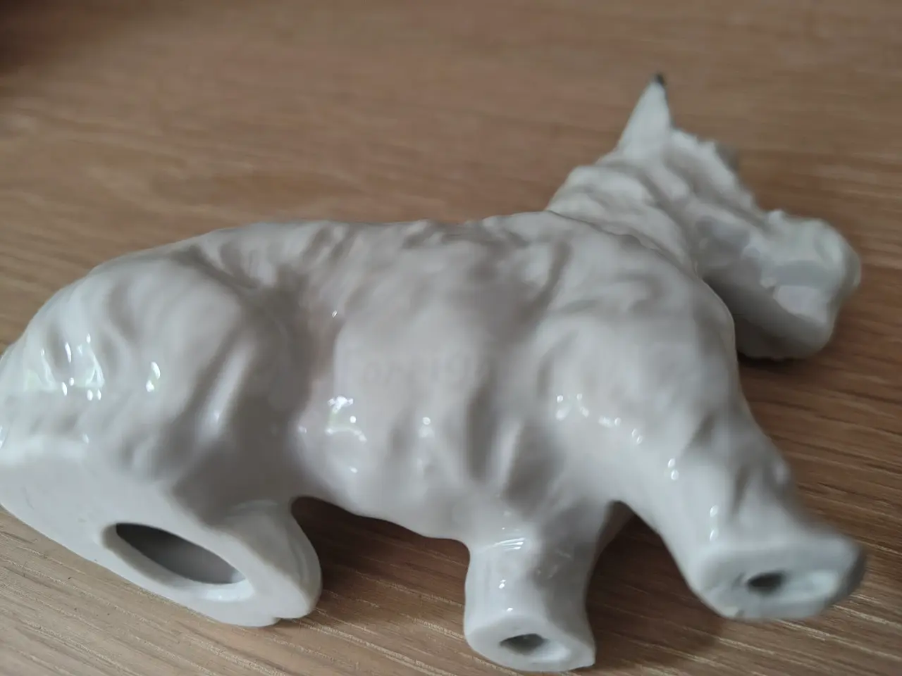 Billede 5 - Sød lille porcelænshund