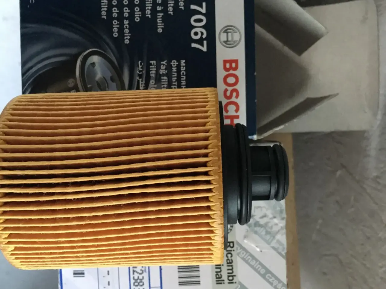 Billede 1 - 2 stk. oliefilter til Fiat Punto 1.3 D.