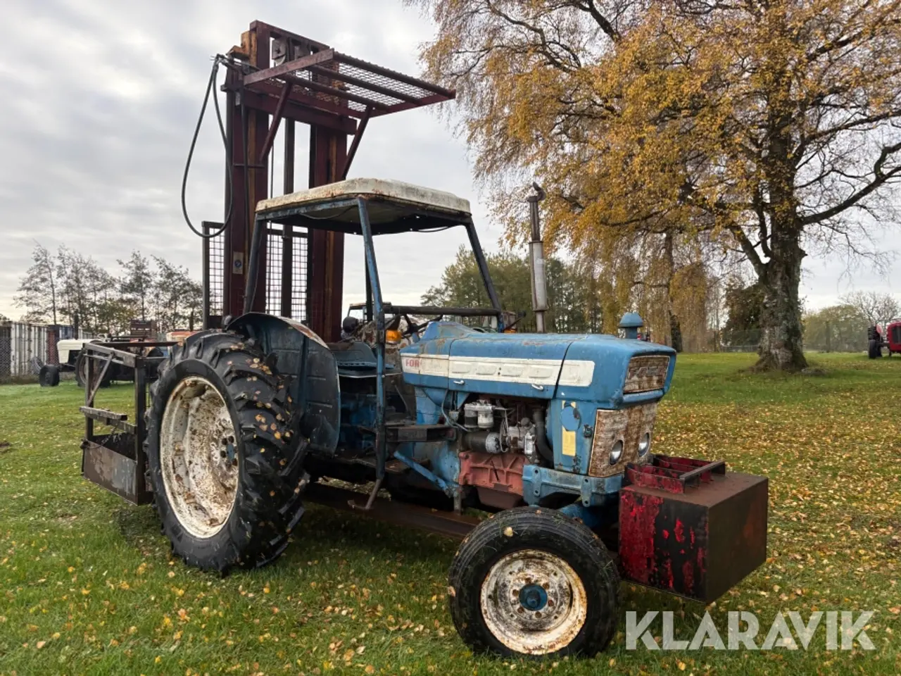 Billede 3 - Veterantraktor Ford 4000 med byggelift