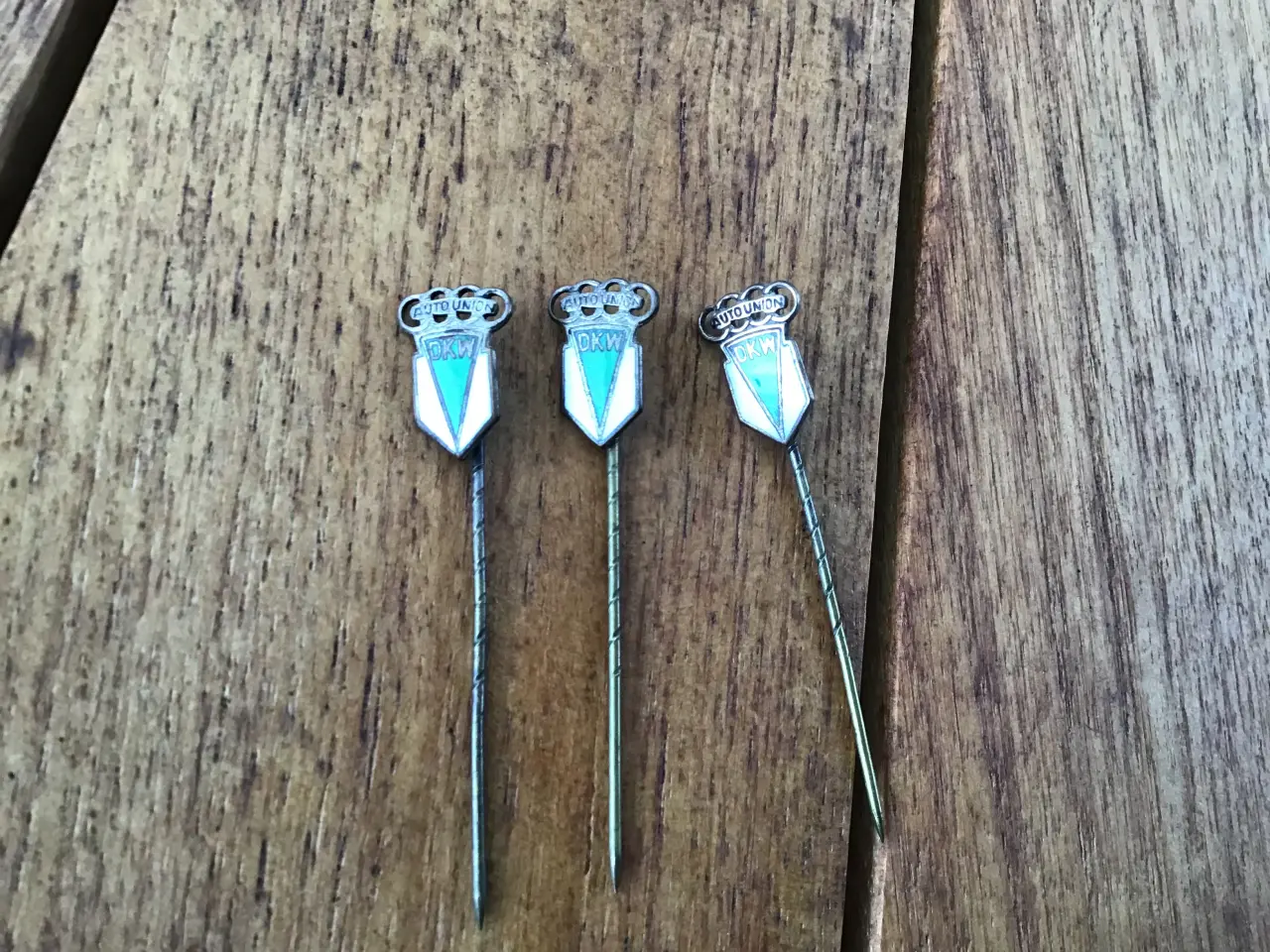 Billede 1 - Dkw pin gamle 