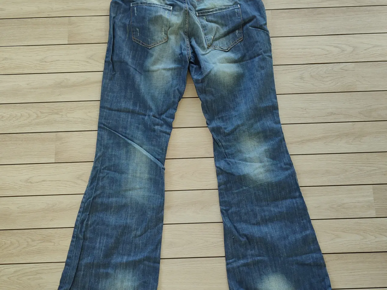 Billede 3 - Jeans, Hust, str. 34