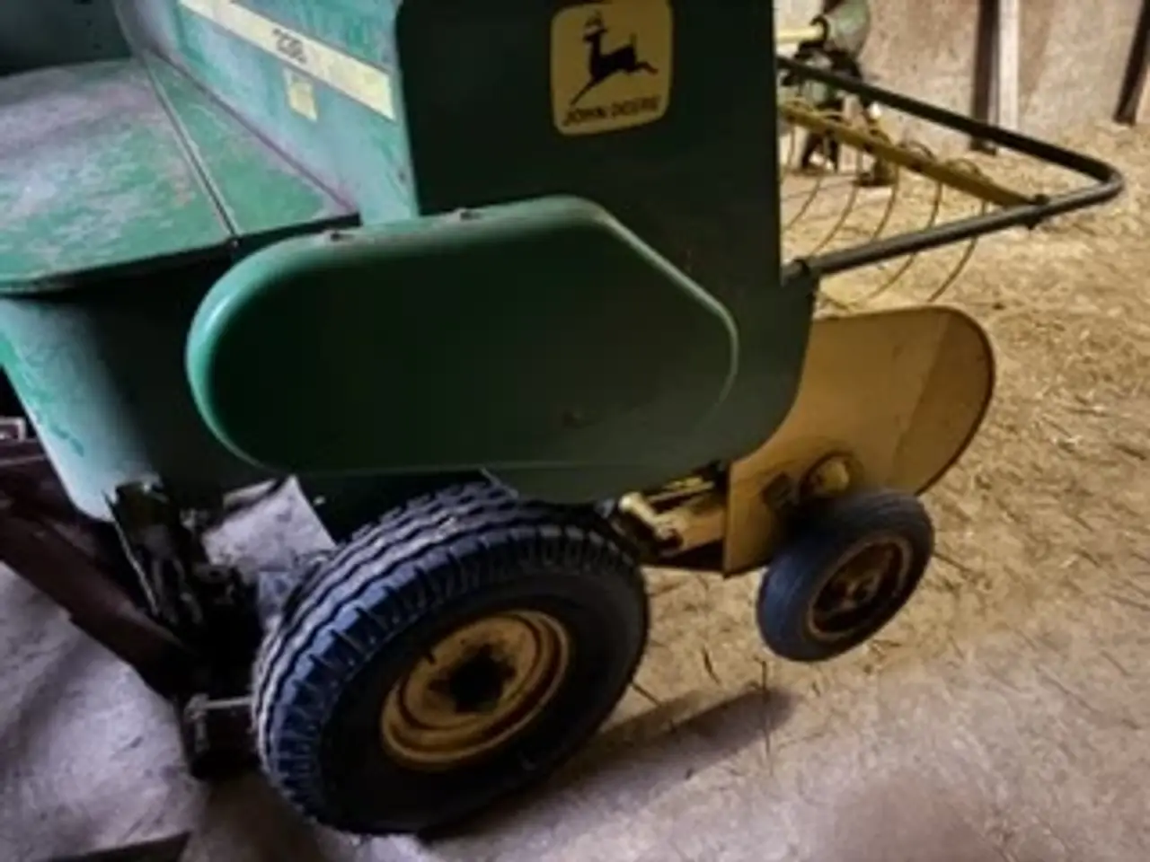 Billede 8 - John Deere 336 ballepresser