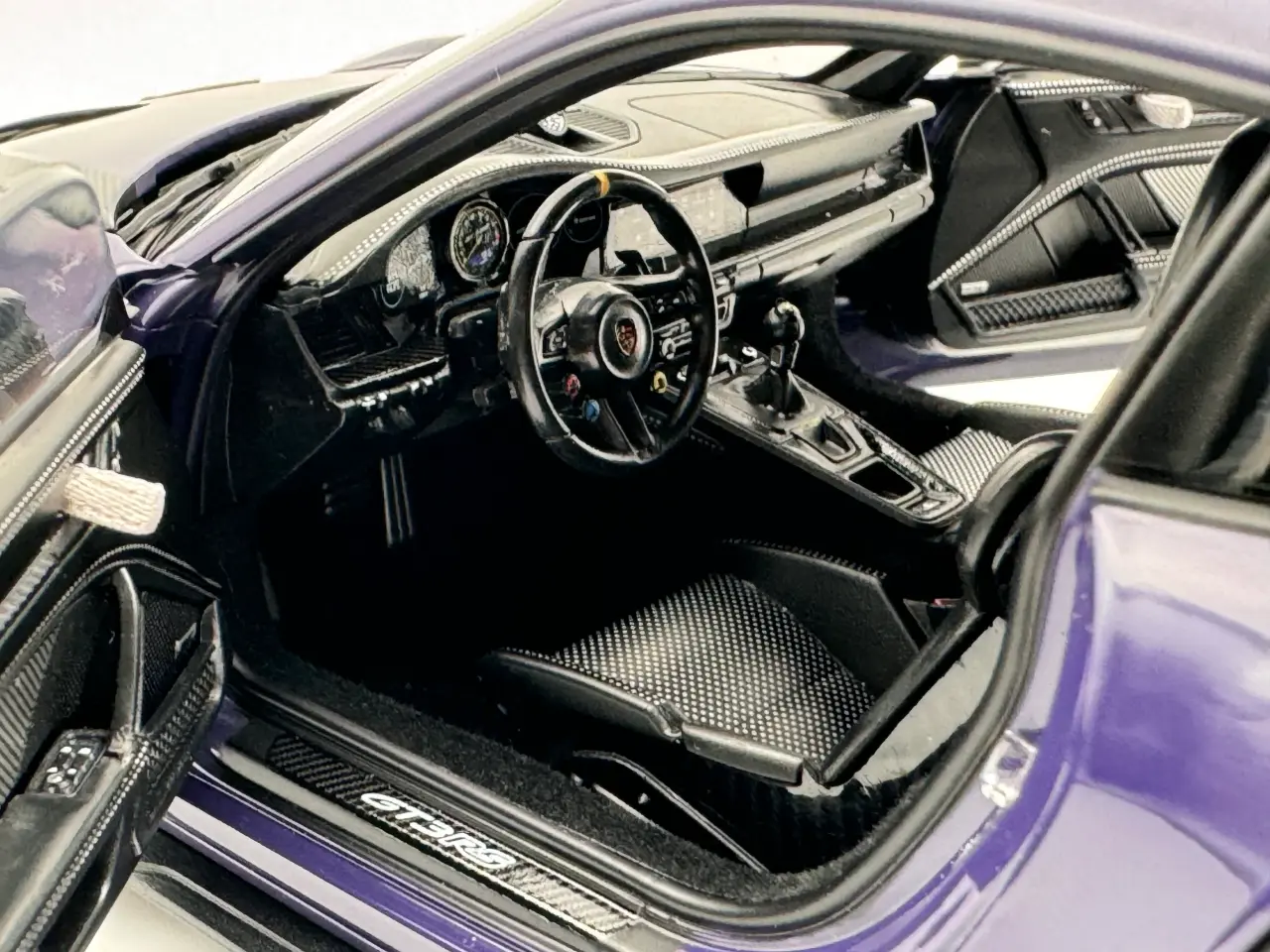 Billede 5 - 2022 Porsche 911 (992) GT3 RS Weissach Pack - 1:18