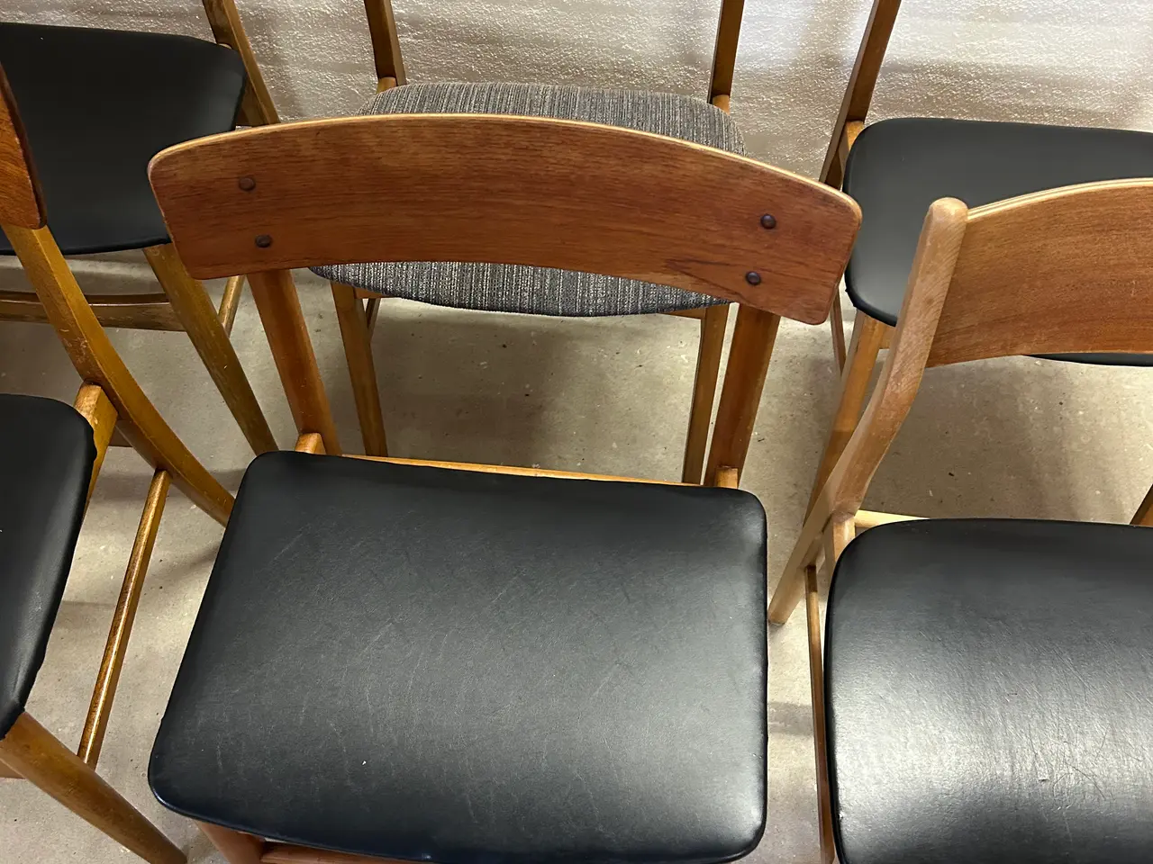 Billede 7 - RESTLOT – 8 stk. vintage spisebordsstole i skandin
