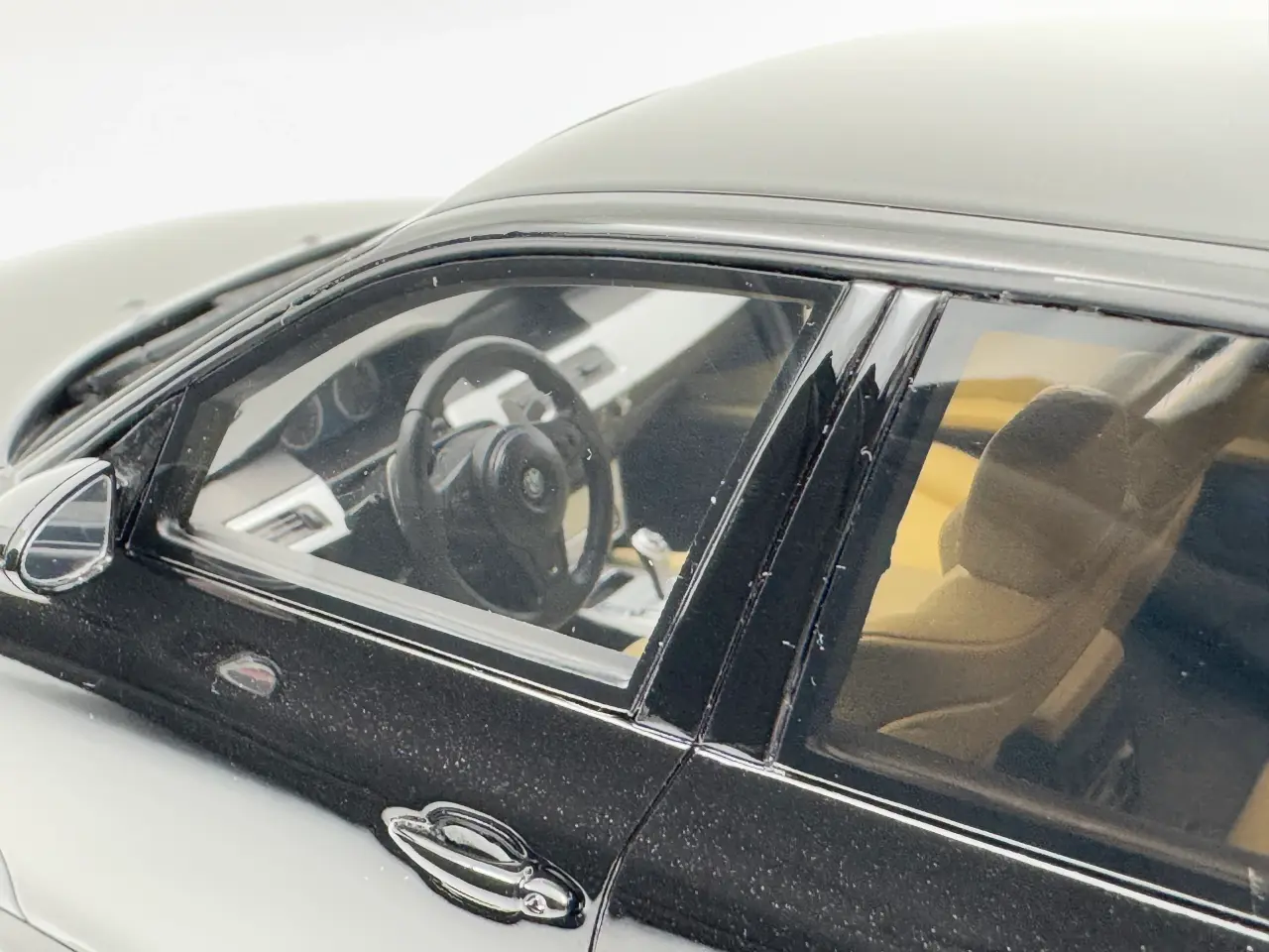 Billede 5 - 2005 BMW M5 E61 - Limited Edition - 1:18