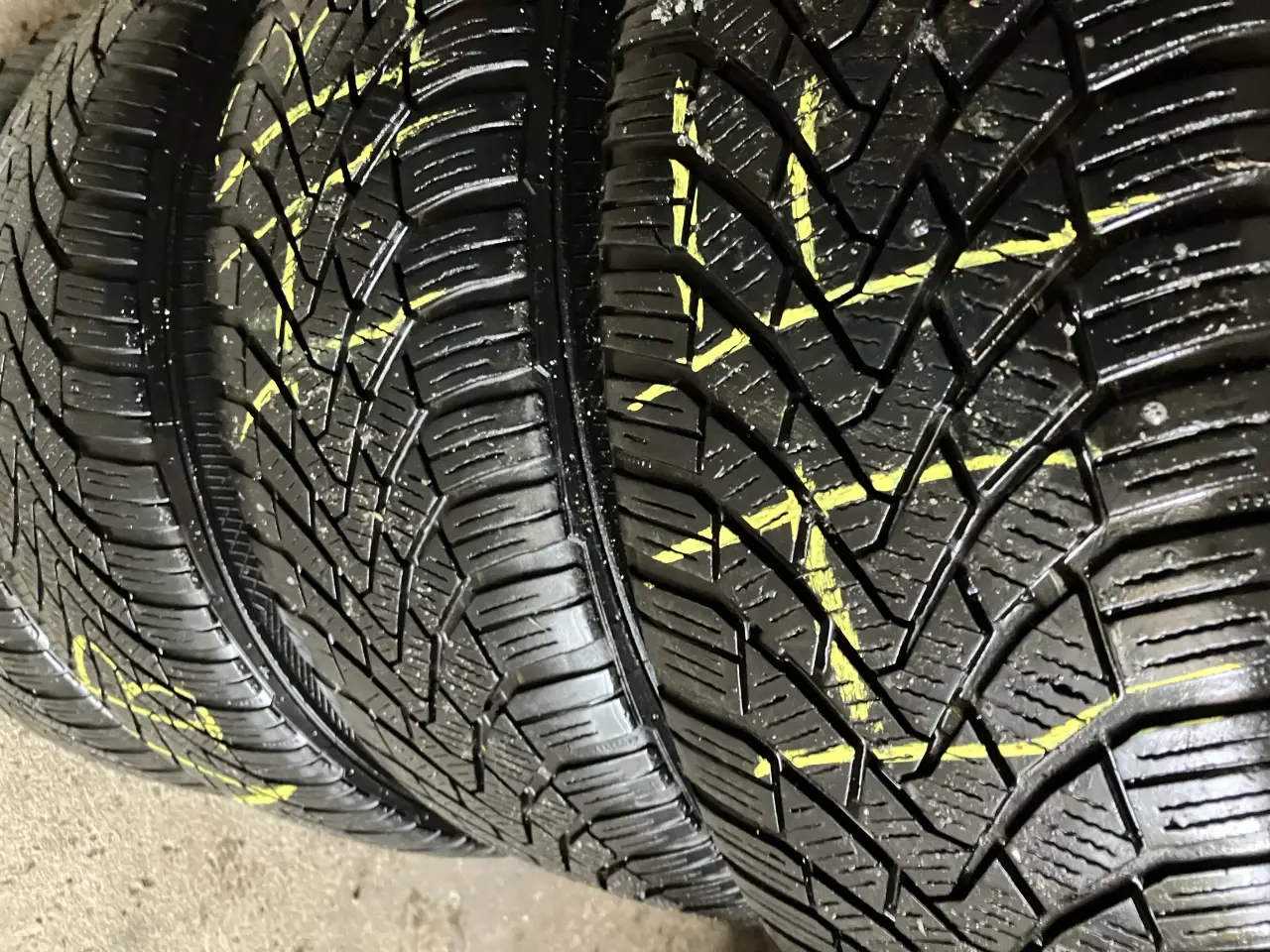 Billede 3 - Vinterdæk på fælge. VW, Seat mfl 5 x 112