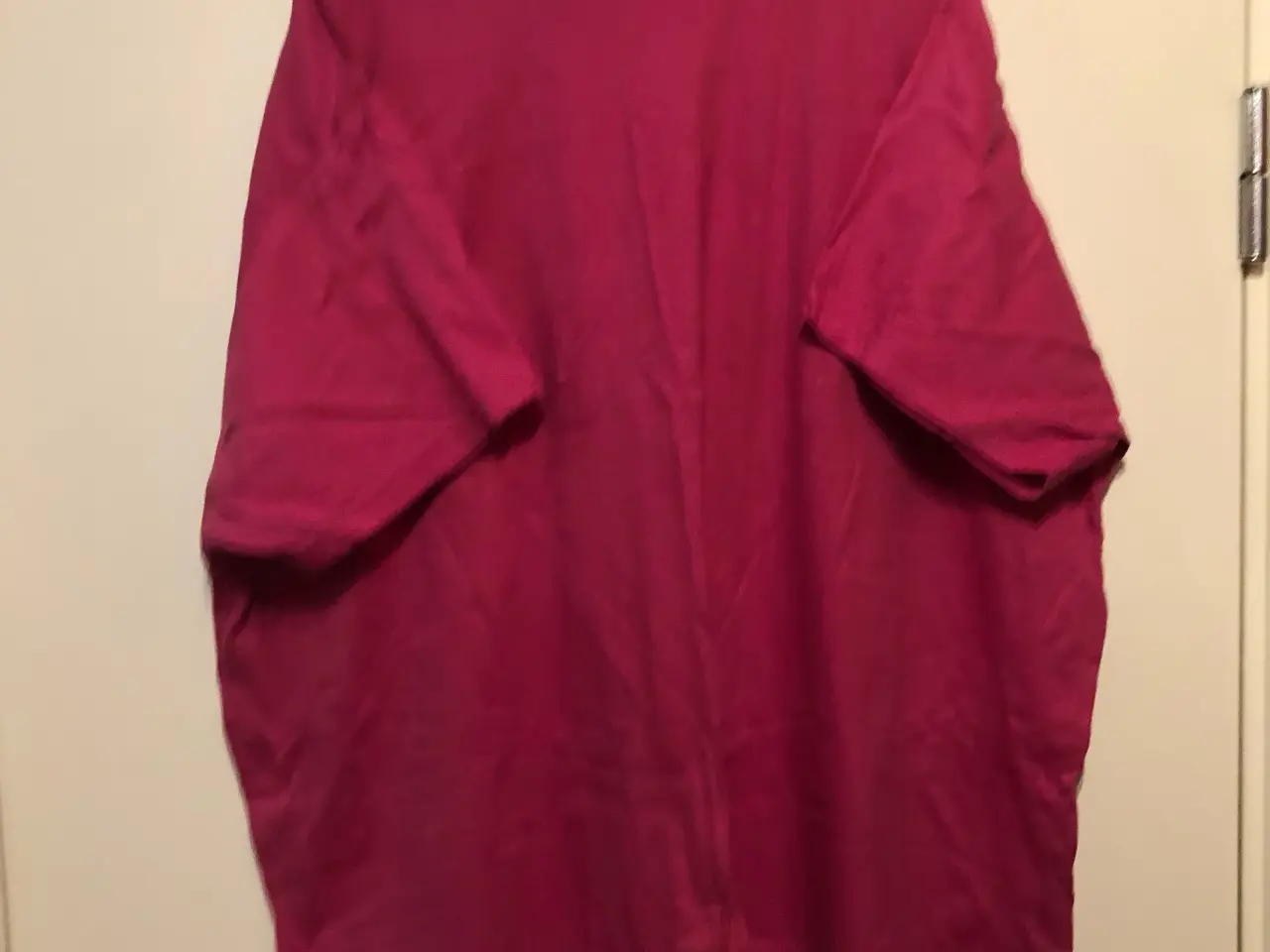 Billede 1 - T-shirt i pink fra Dominique