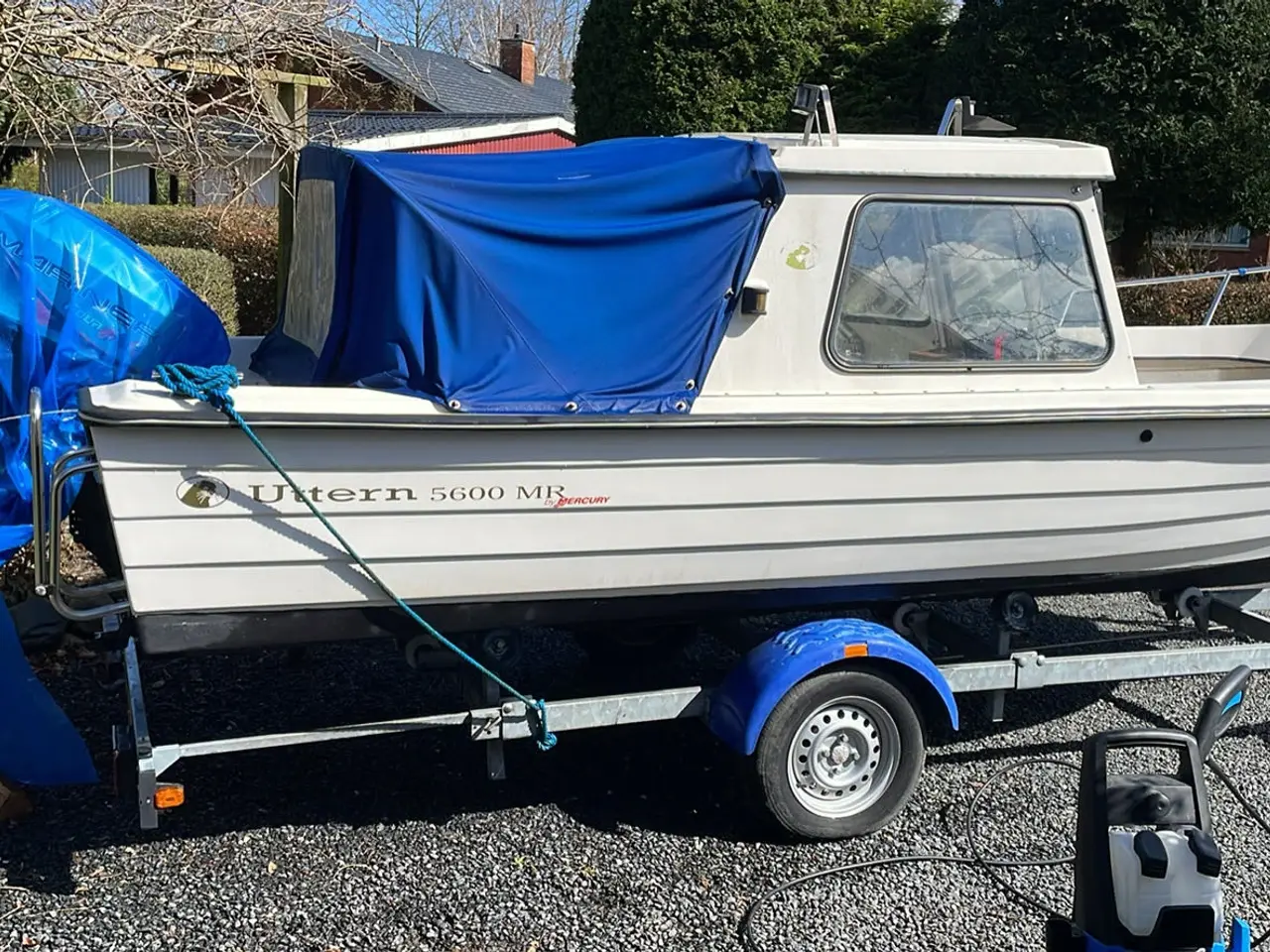 Billede 3 - Uttern 5600 mr