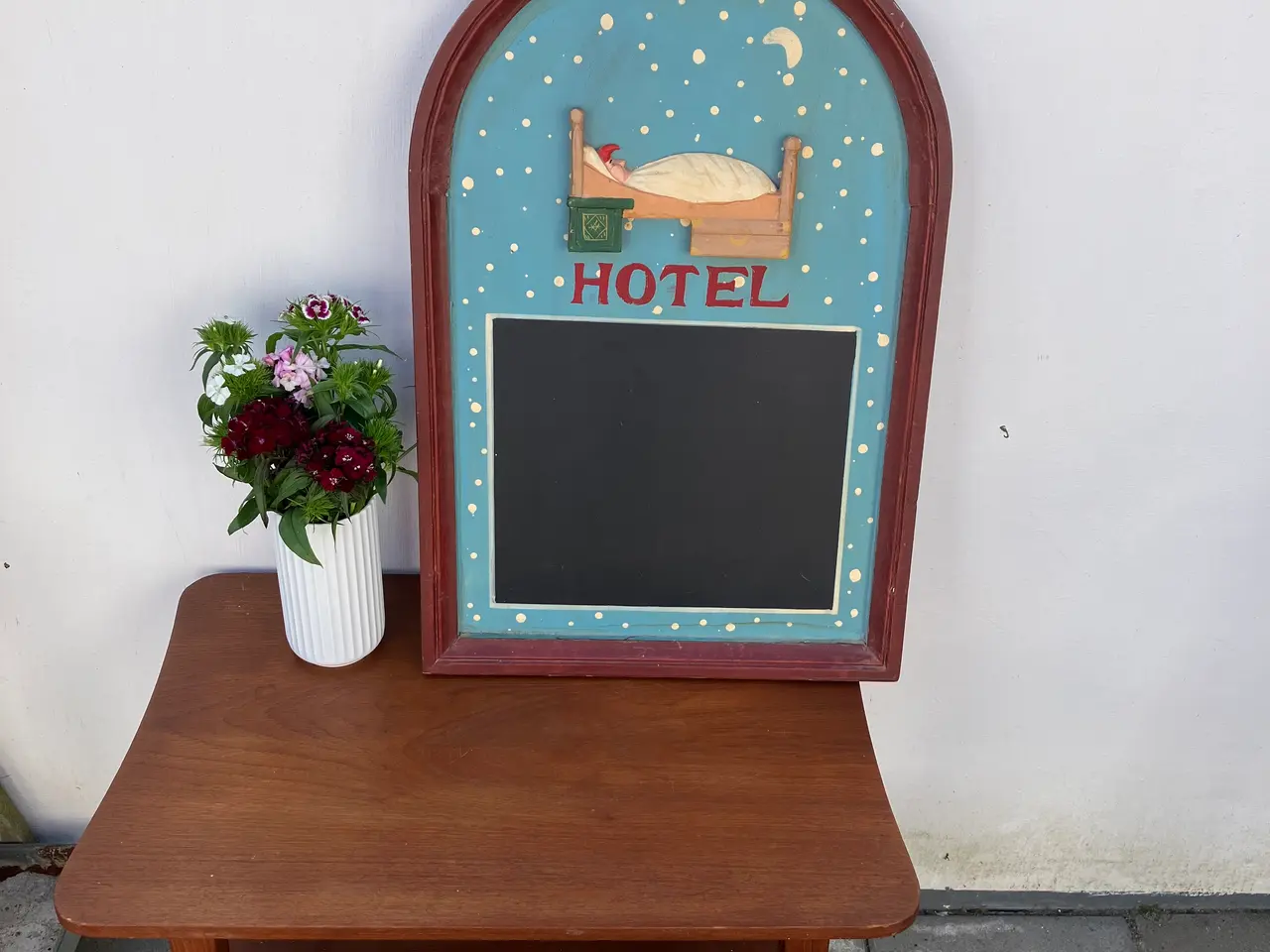Billede 1 - Charmerende Retro Hotelskilt med tavle