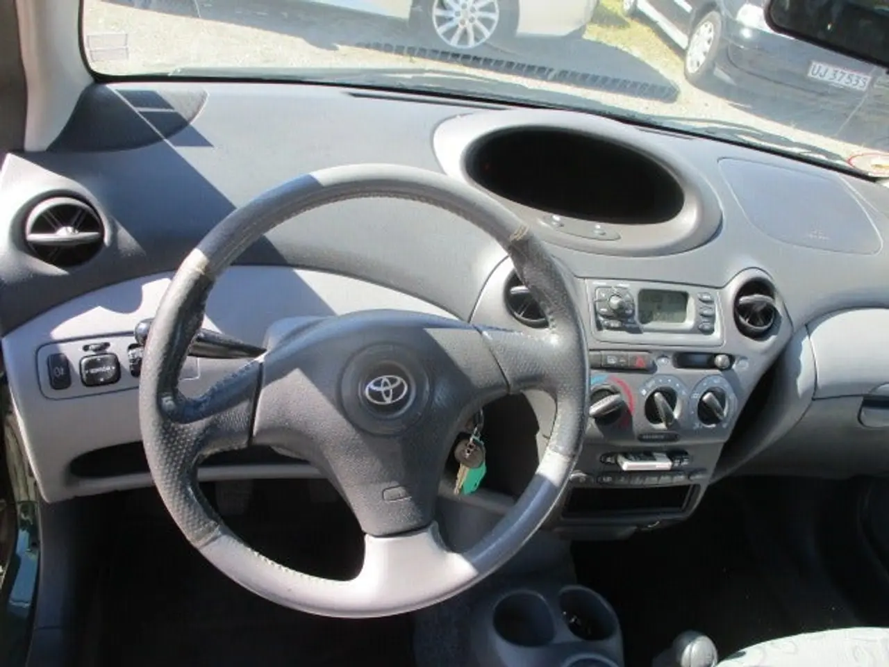 Billede 8 - Toyota Yaris 1,3 Luna