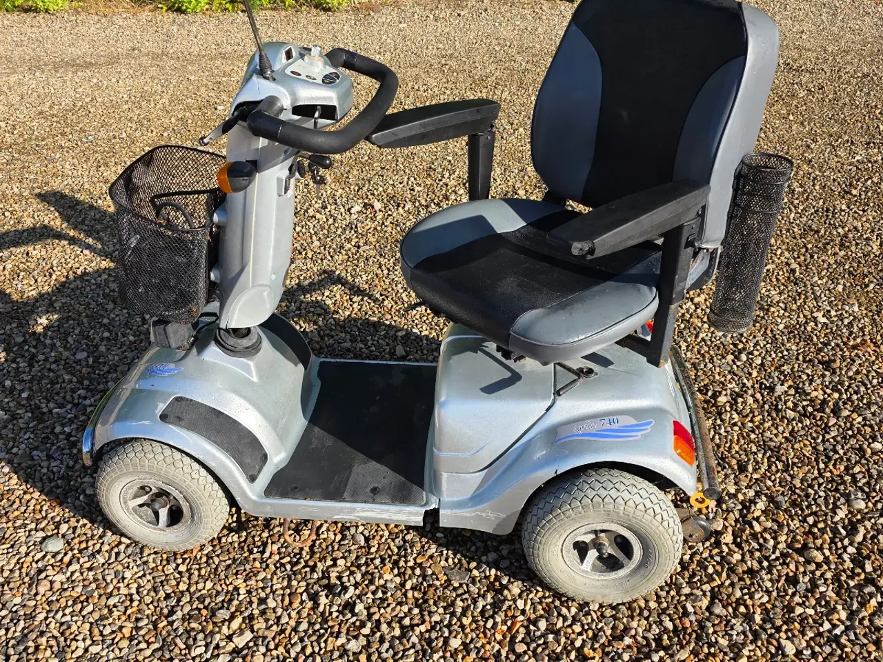Billede 2 - 4 hjulet elscooter 