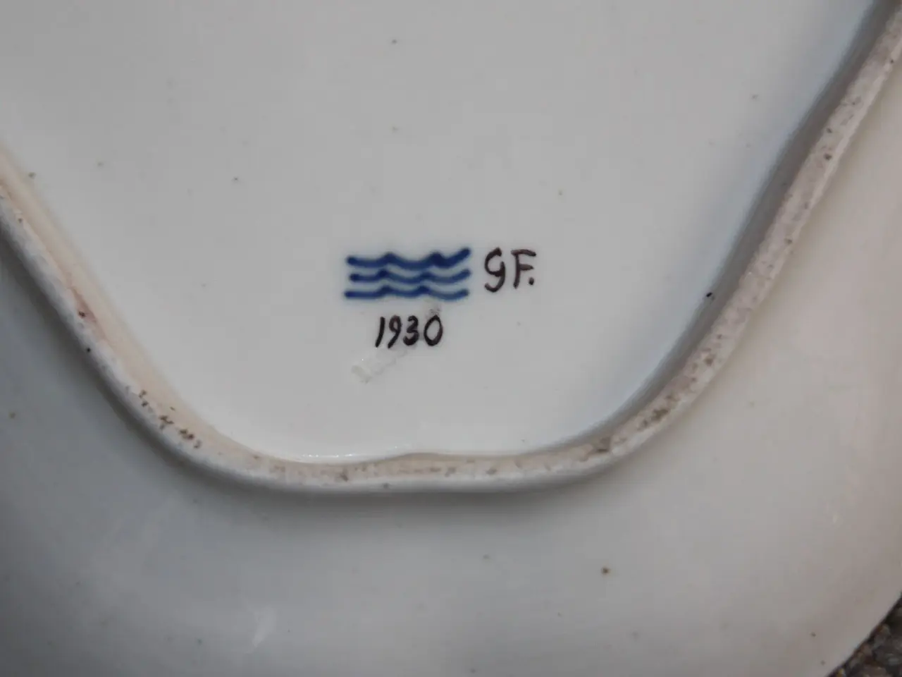 Billede 4 - Royal Copenhagen håndmalet fad