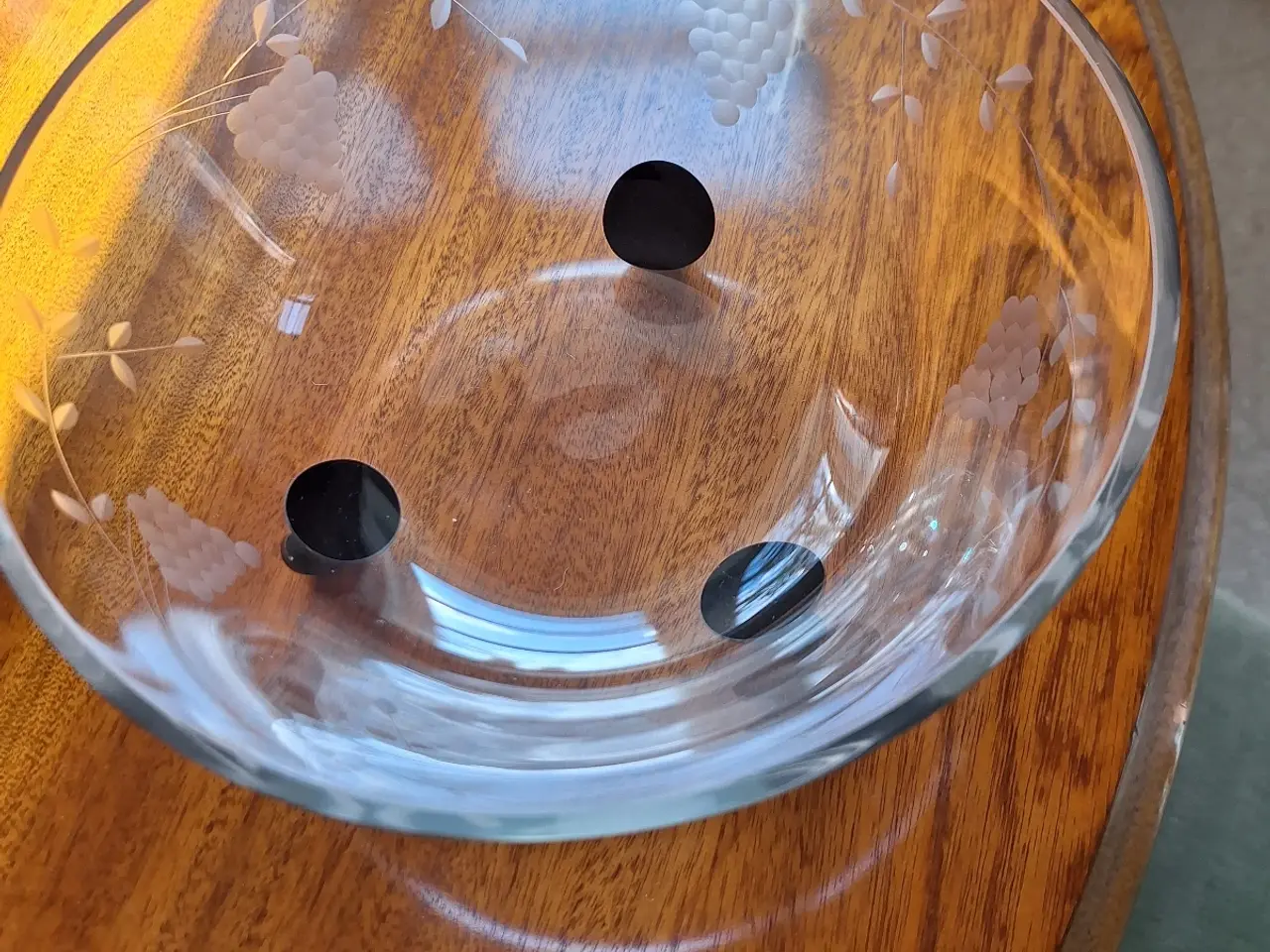 Billede 2 - Lille glas skål på sorte fødder
