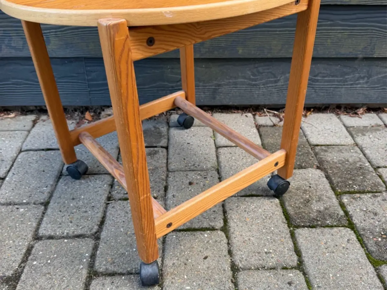 Billede 2 - Flot rundt sofa bord 