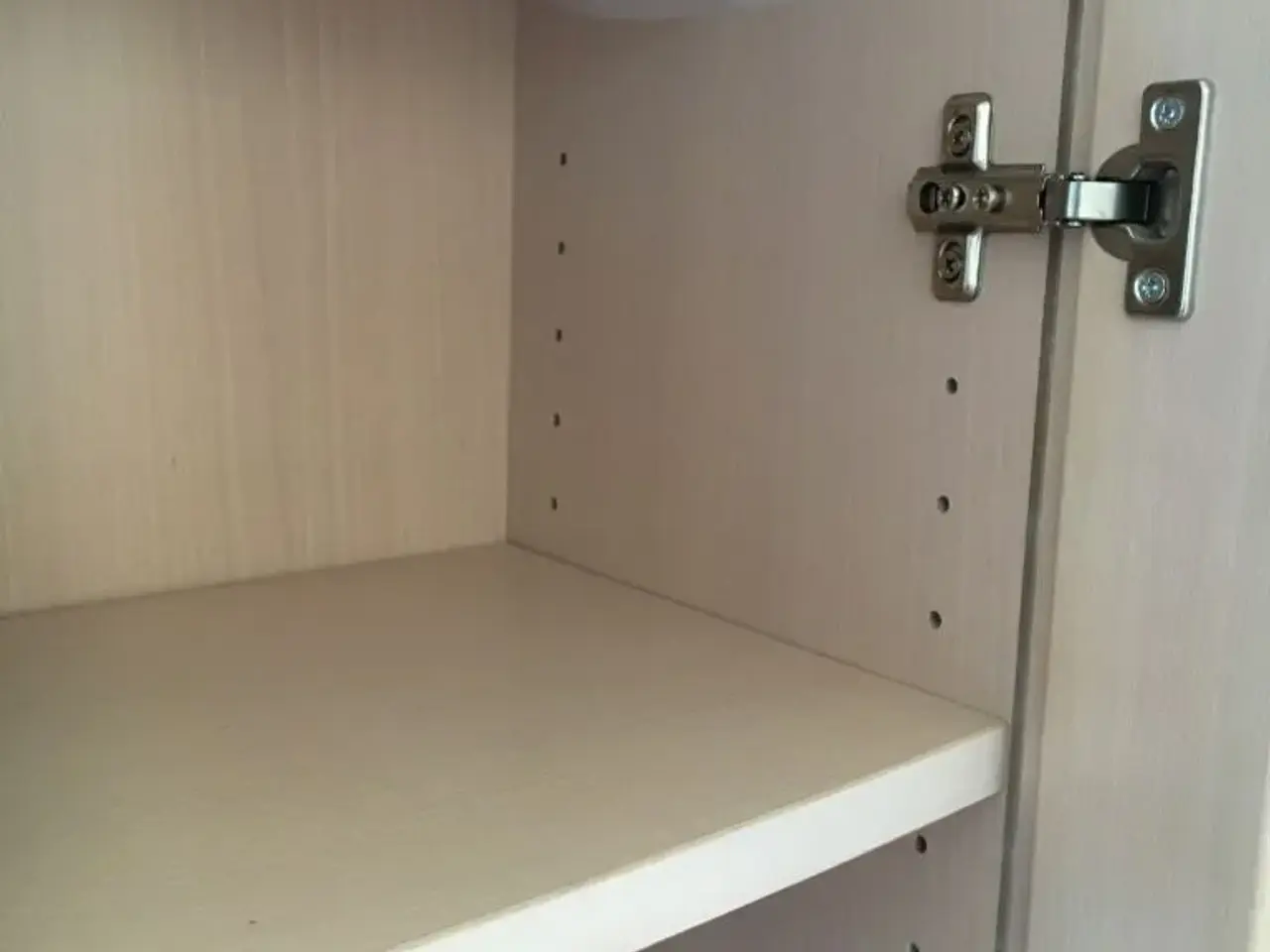 Billede 4 - Stokke reoler skab