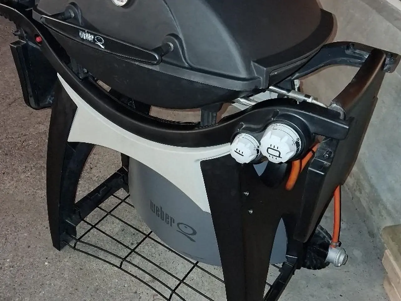 Billede 3 - Weber Q300 gasgrill.