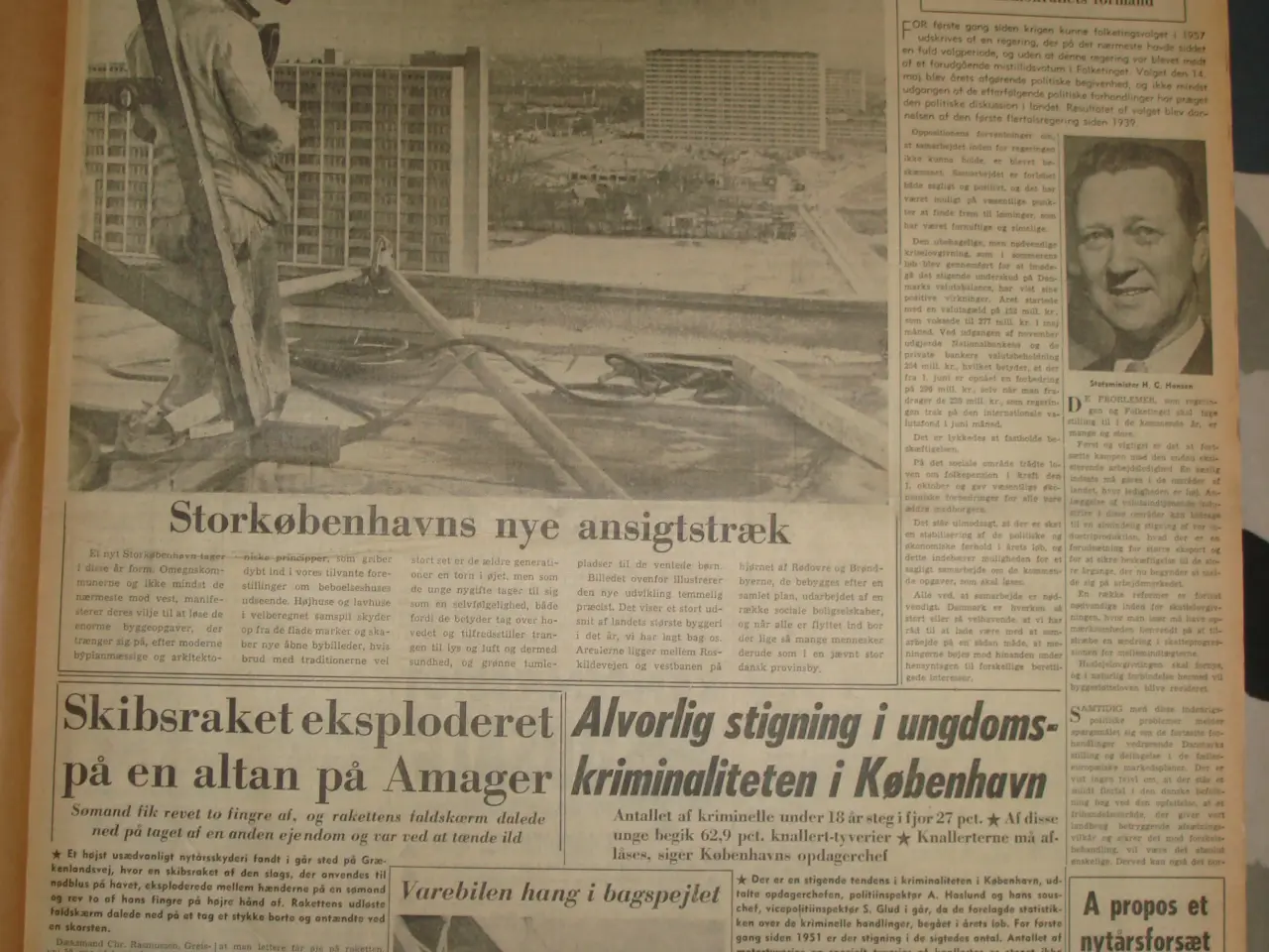 Billede 1 - Social-Demokraten Oktober måned 1955