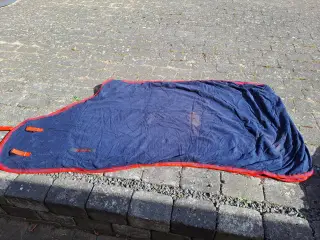 tæppe i frotte til heste