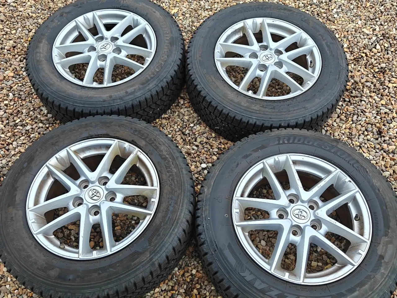 Billede 1 - Toyota alufælge vinter 