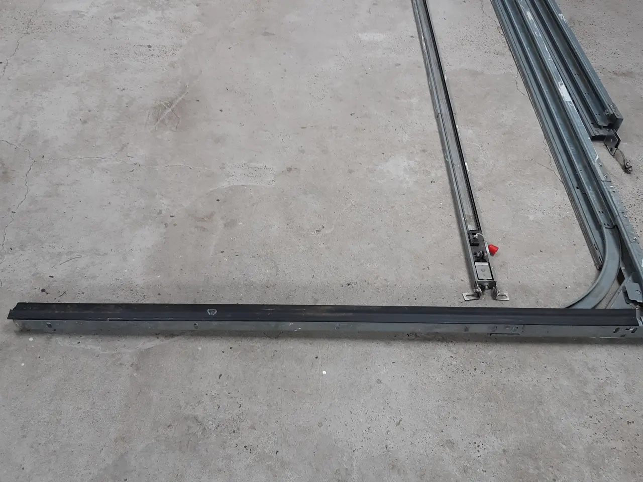 Billede 5 - Crawford elektrisk ledhejseport / garageport.