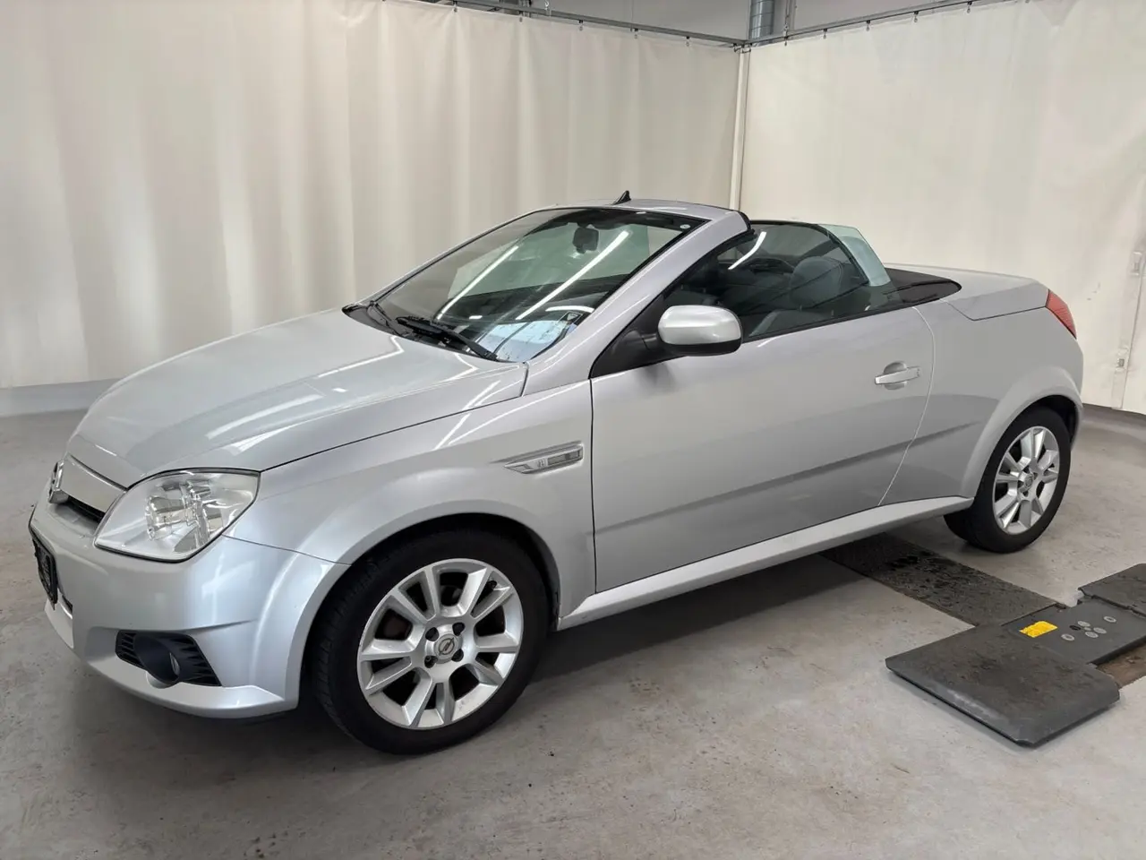 Billede 2 - Opel Tigra 1,8 16V 125HK Cabr.