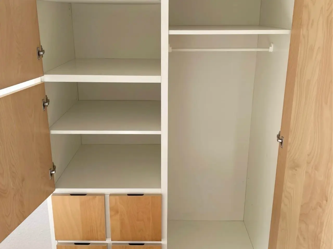 Billede 2 - Garderobeskab fra IKEA