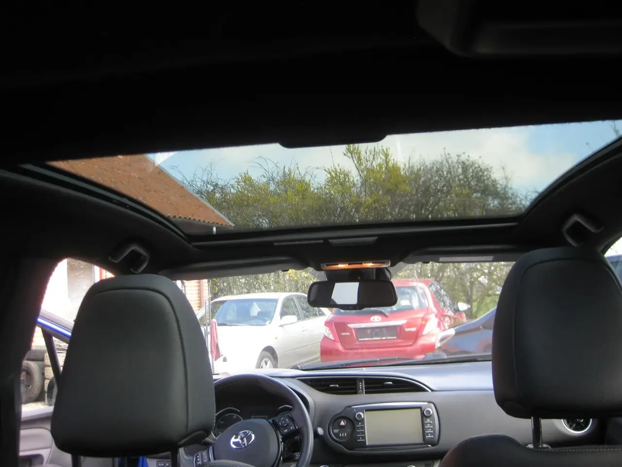 Billede 9 - Toyota Yaris 1,5 Hybrid H3 Smartpakke E-CVT 100HK 5d Trinl. Gear