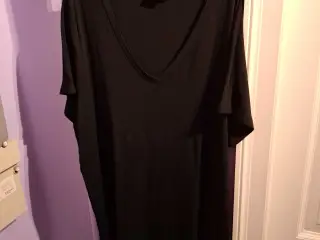 Sort bluse fra Zizzi I XL