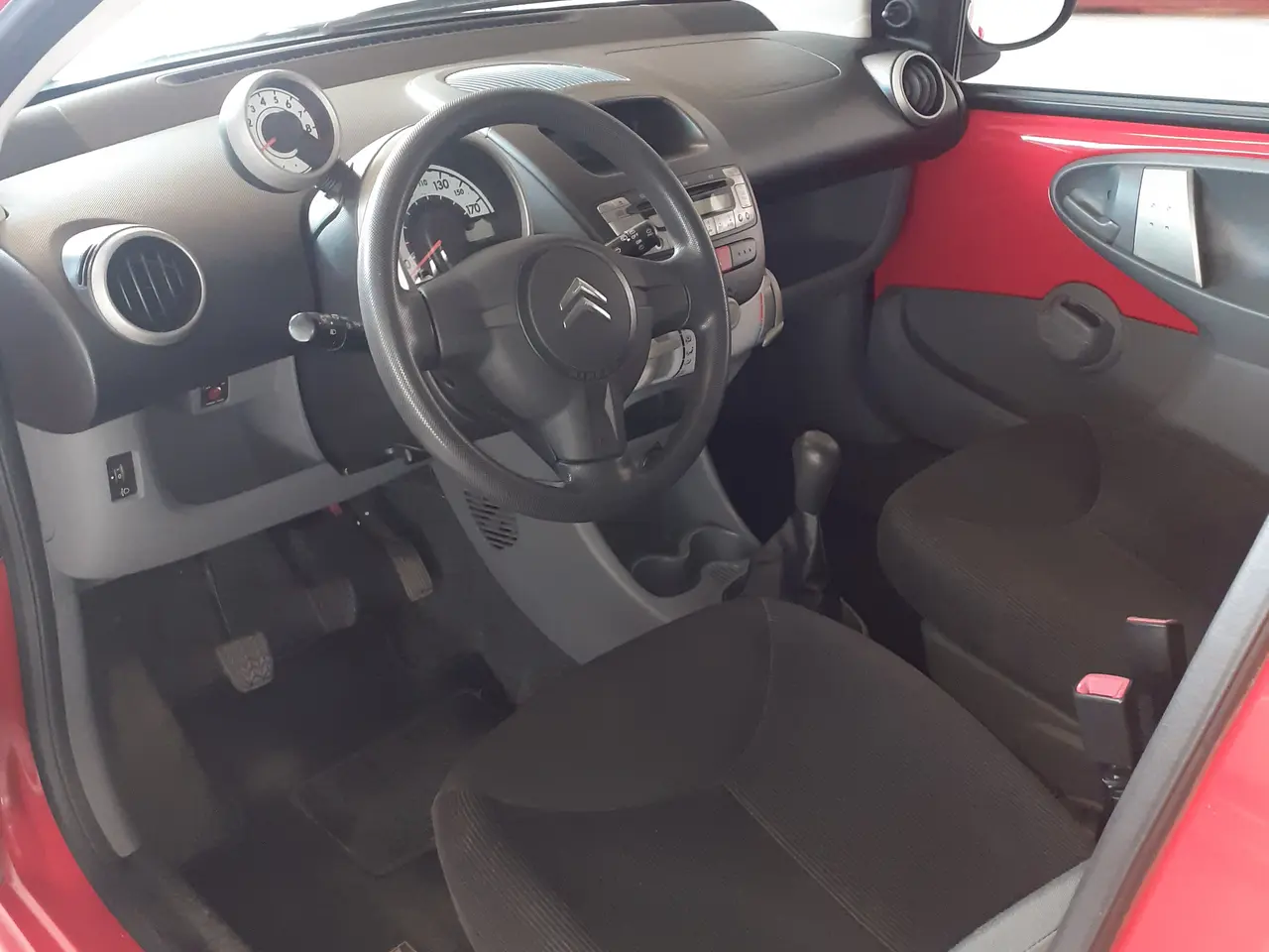 Billede 5 - Flot og velholdt citroen c1 til salg
