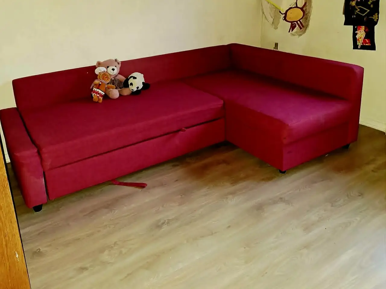 Billede 6 - Sovesofa og børneskab