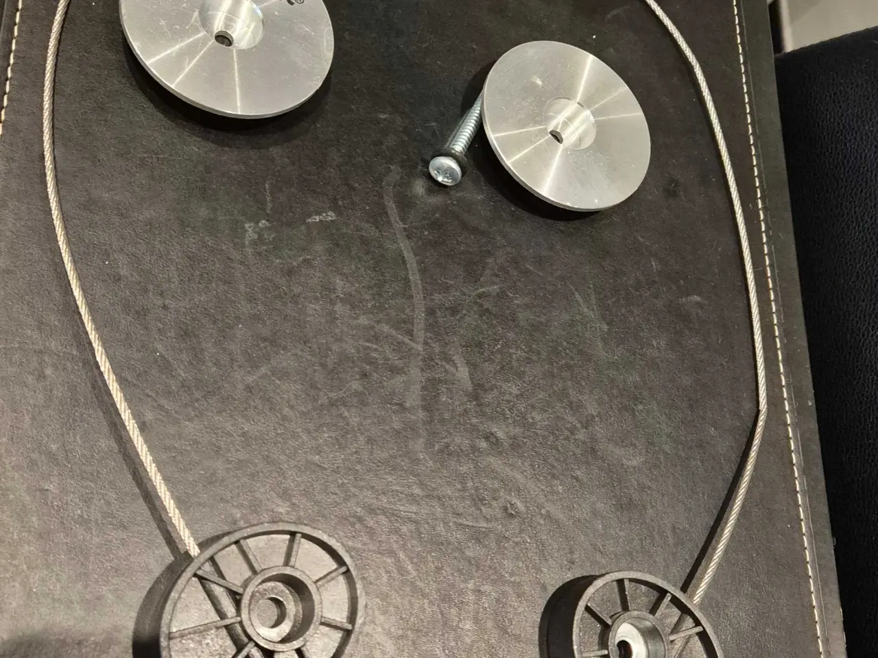 Billede 1 - Tv wire beslag