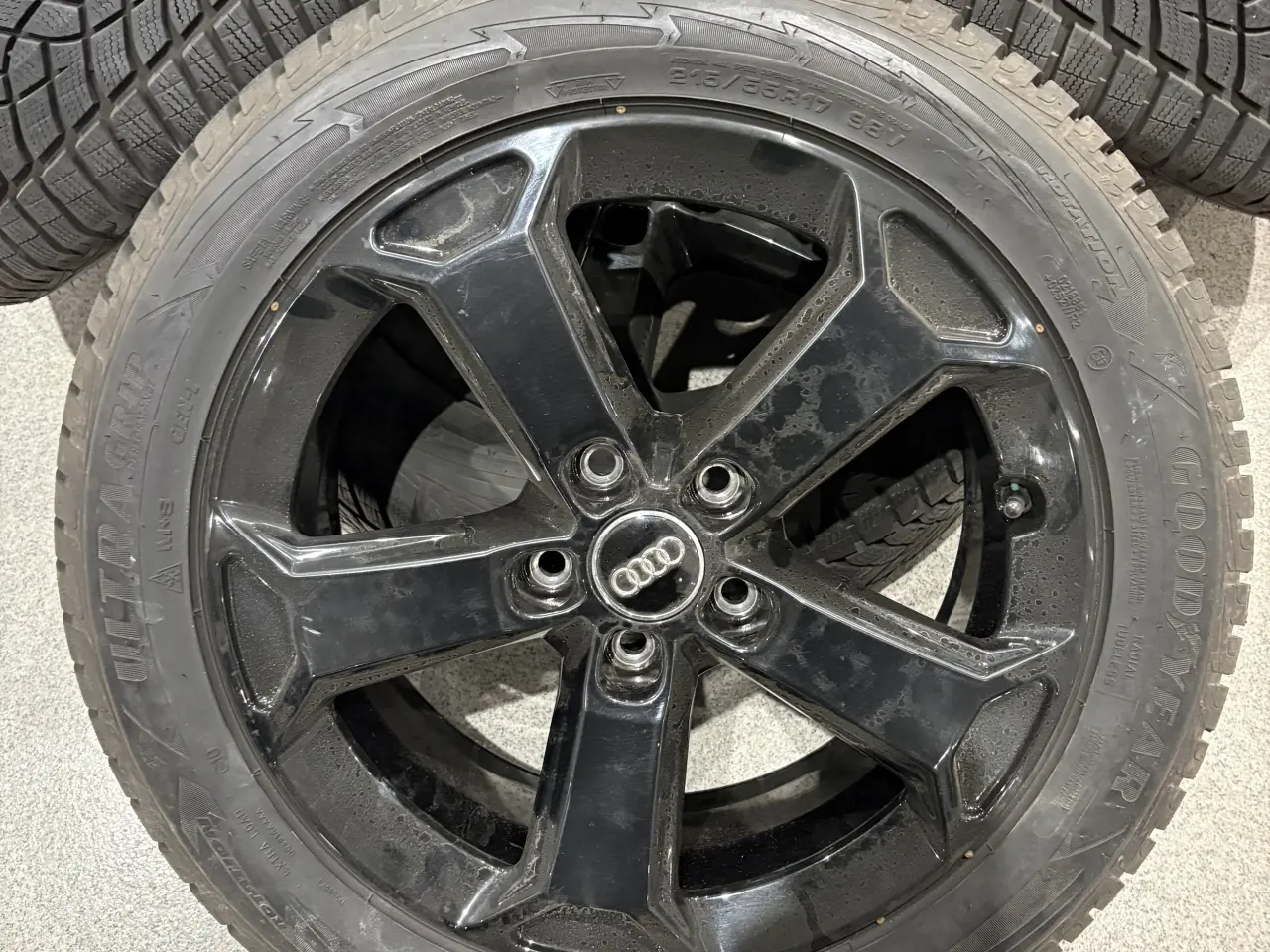 Billede 1 - Originale vinterhjul Audi Q2