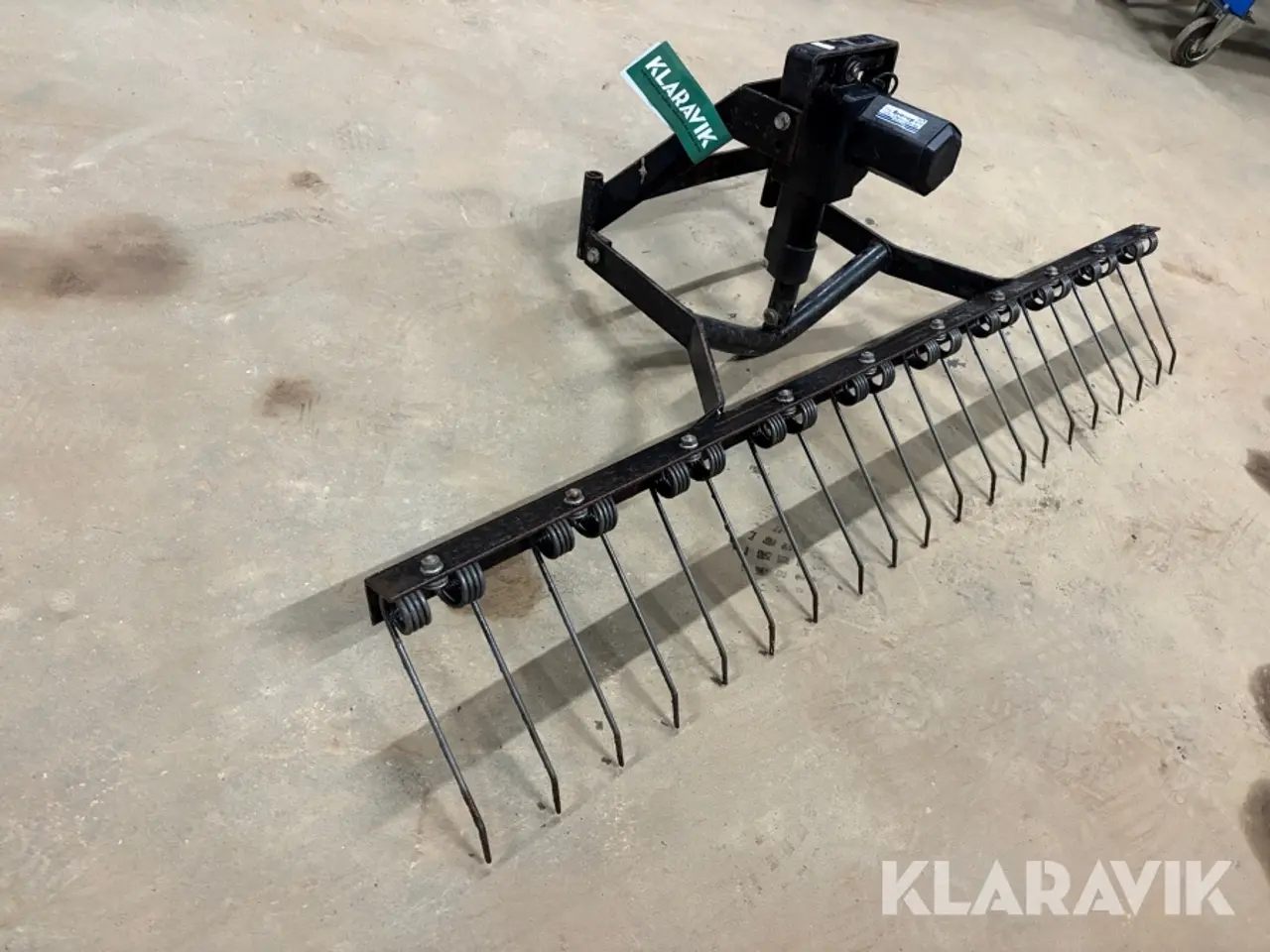 Billede 3 - Gårdspladsrive / haverive GM elektro 1285-12VDC - 130 cm