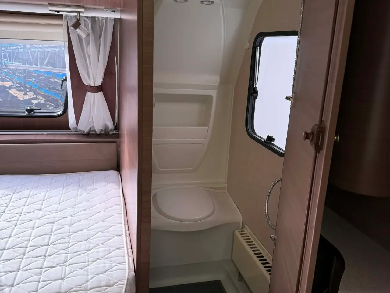 Billede 9 - Adria Adiva 553 PH