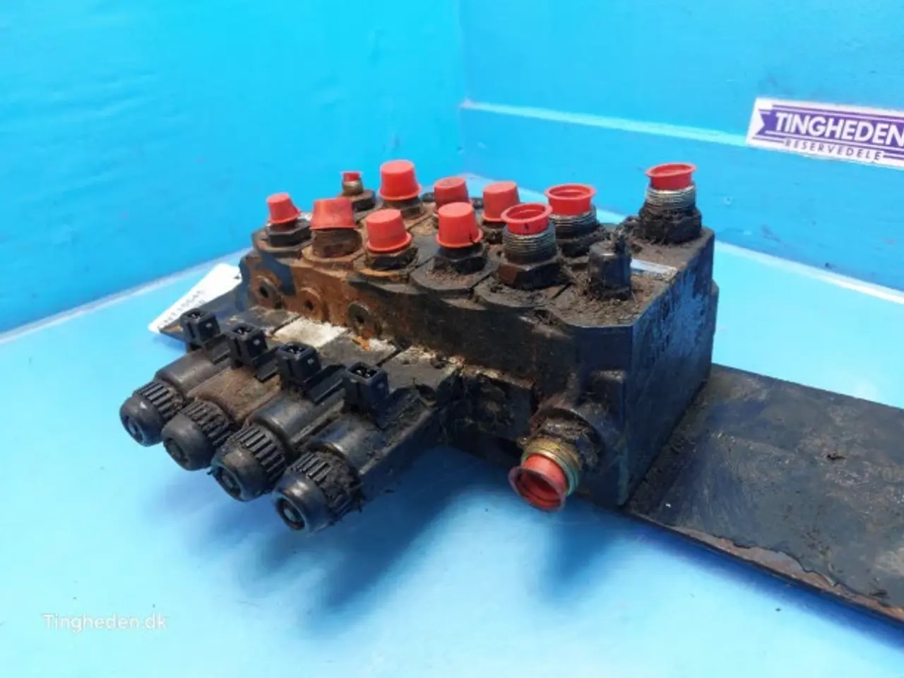 Billede 14 - New Holland FX38 Ventilblock 84043951