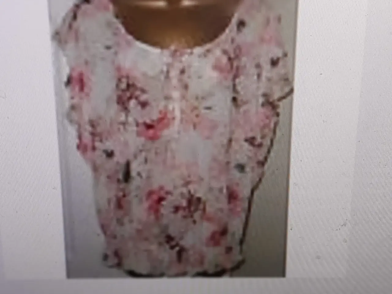 Billede 2 - Tunika,blomstret chiffon,florlet top. str: 42/44