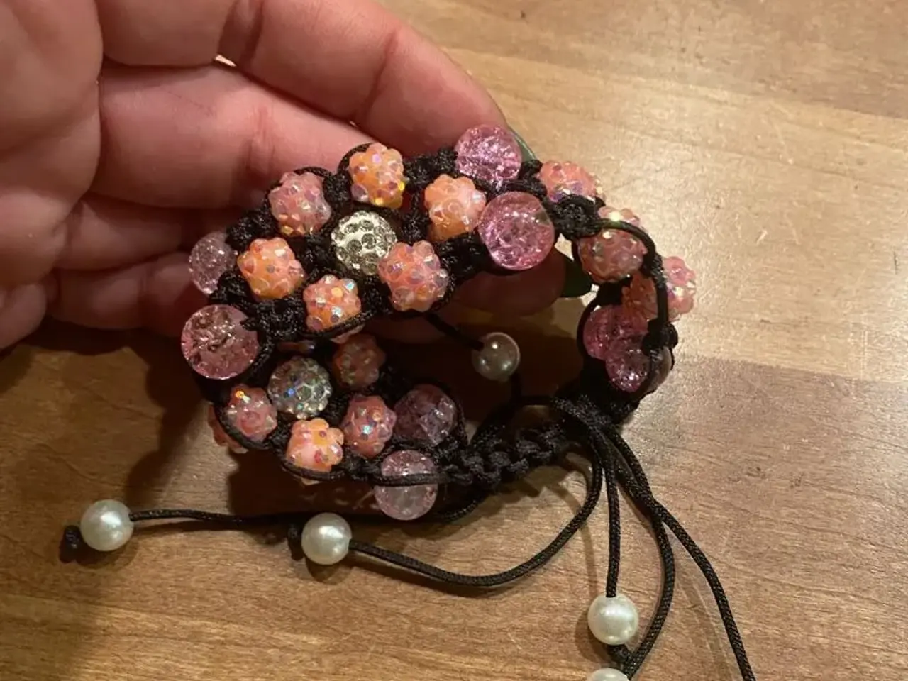 Billede 8 - Flotte nye knyttede armbånd
