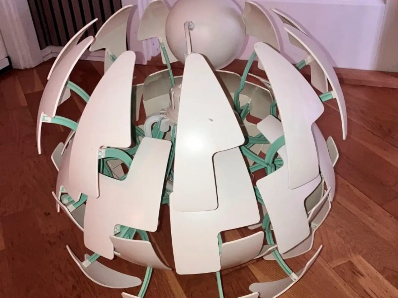 Billede 1 - Hvid Ikea PS 2014 loftlampe "dødsstjerne"