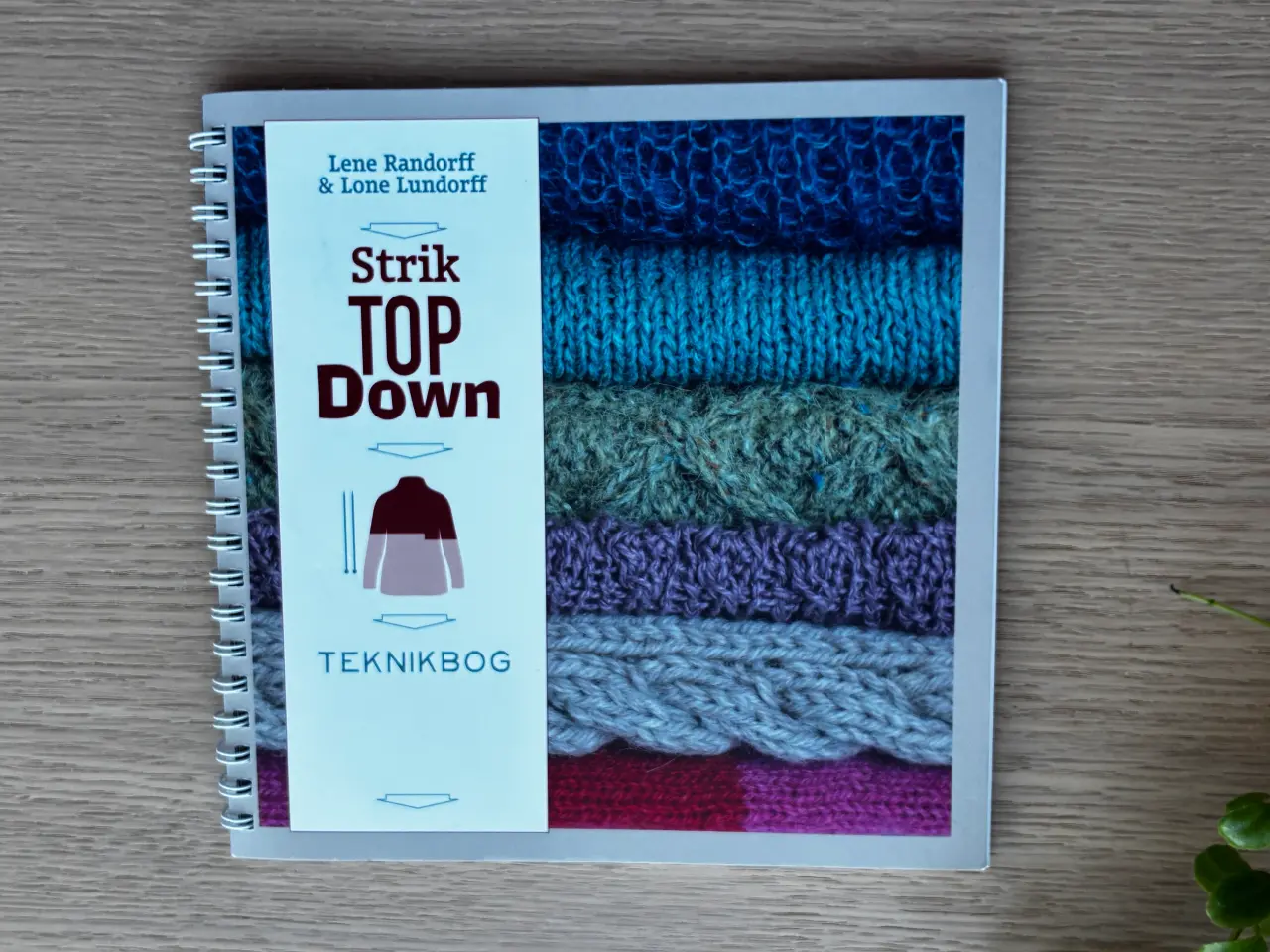 Billede 1 - Strik  TOP  Down   Teknikbog