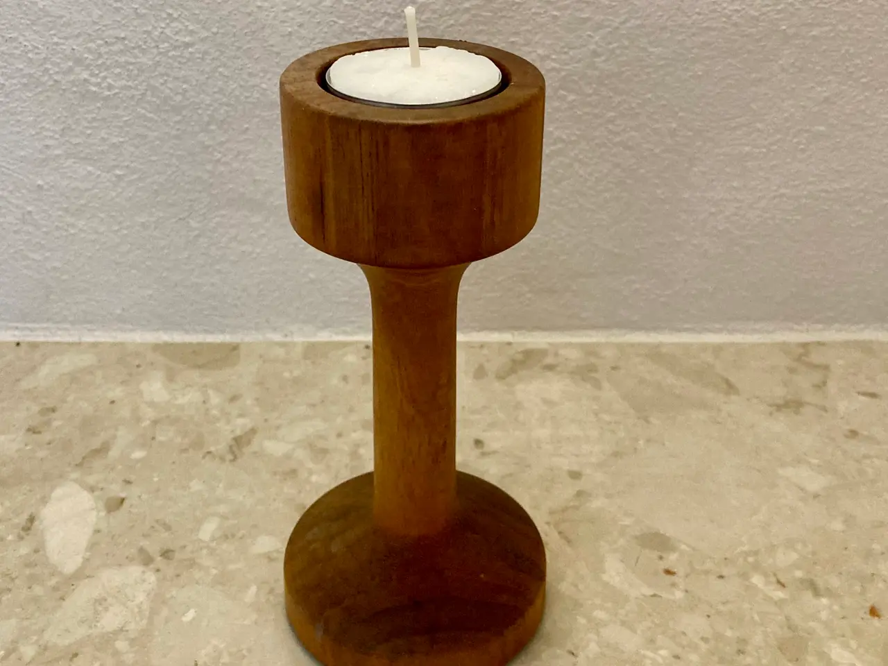 Billede 1 - 1960’er Teak lysestage. Dansk