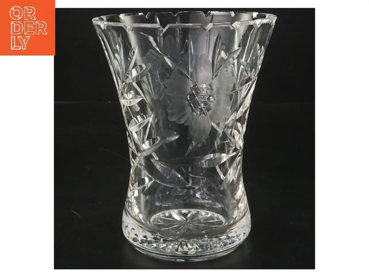 Billede 1 - Dekoreret glasvase (str. Ø 13 cm længde 16,5 cm)
