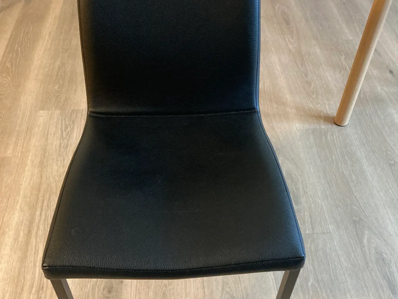 Billede 2 - Meget behagelig spisebordsstol