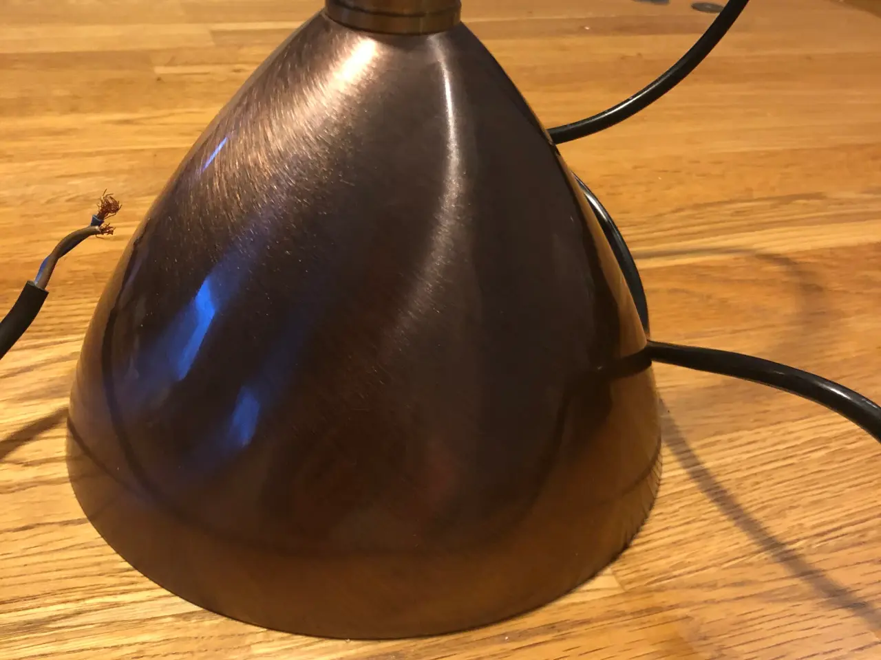 Billede 1 - Flot kobber farvet lampe