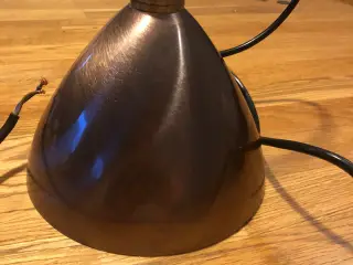 Flot kobber farvet lampe