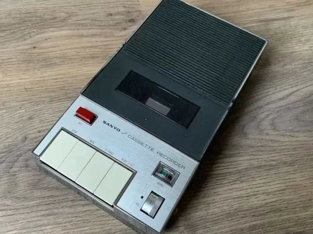 Billede 1 - Sanyo M-88D cassette recorder.