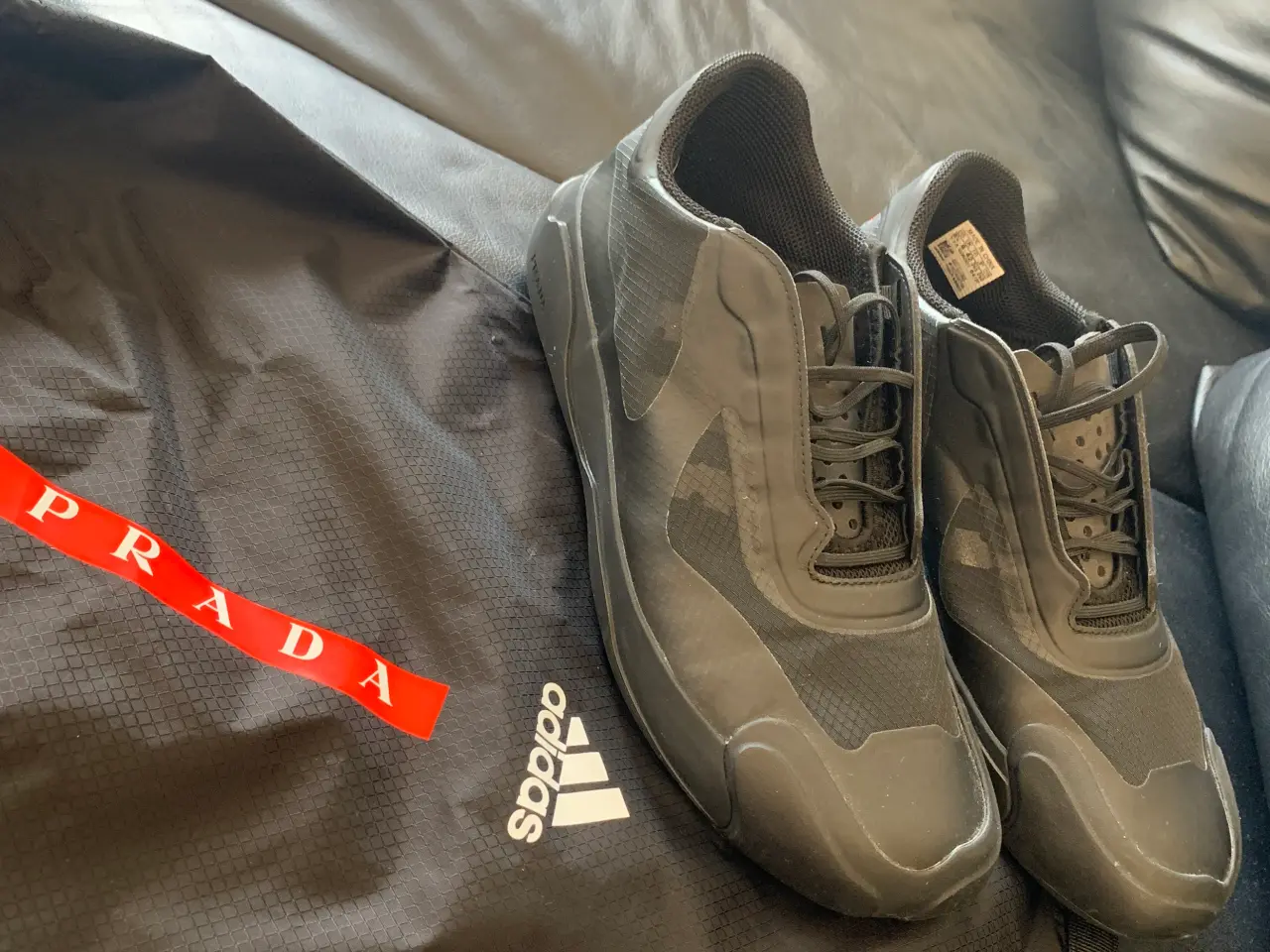 Billede 2 - Adidas x Prada