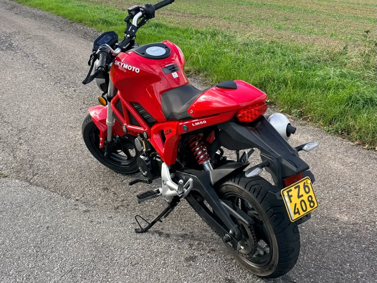 Billede 1 - Sælger min skymoto lm 50